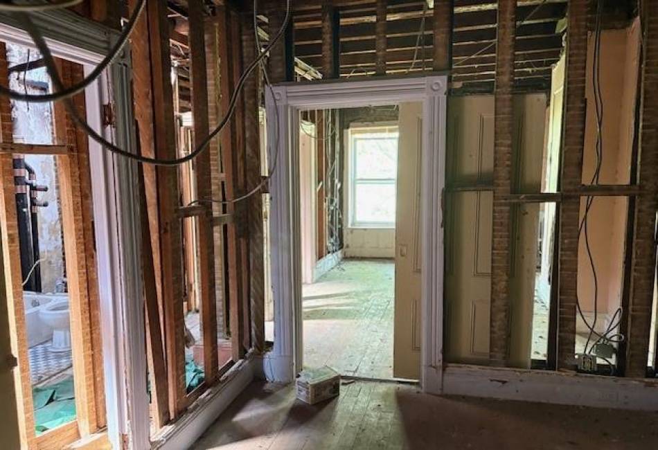 81 Chauncey Street, Brooklyn, New York 11233, 5 Bedrooms Bedrooms, ,2 BathroomsBathrooms,Residential,For Sale,Chauncey,492573