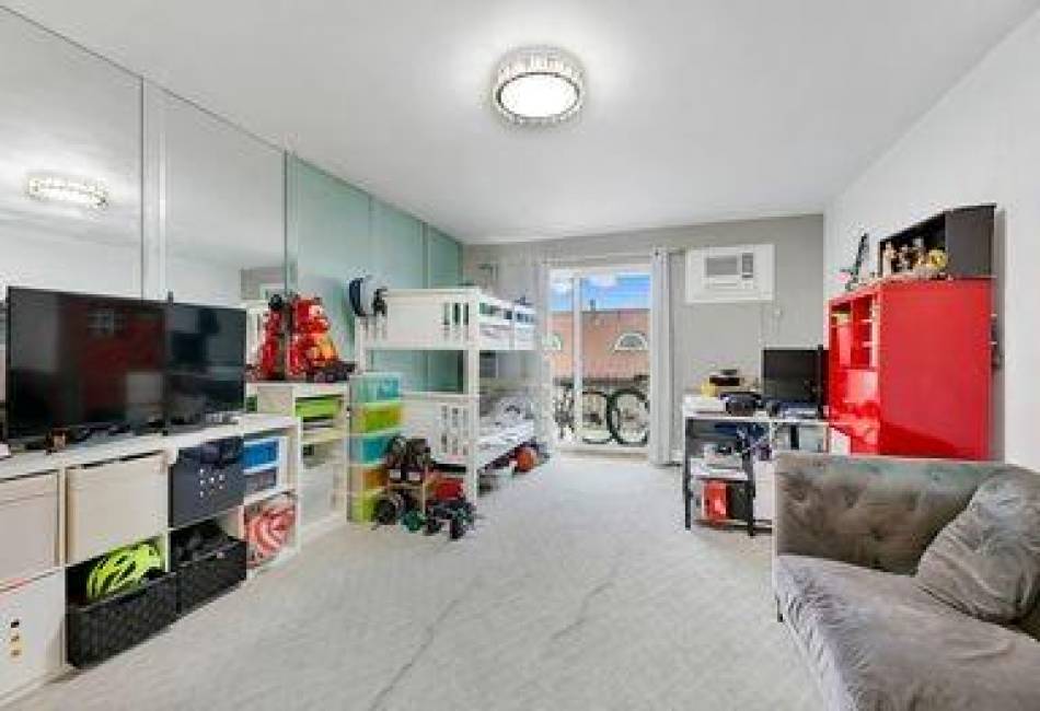 1310 84th Street, Brooklyn, New York 11228, 1 Bedroom Bedrooms, ,1 BathroomBathrooms,Residential,For Sale,84th,492582