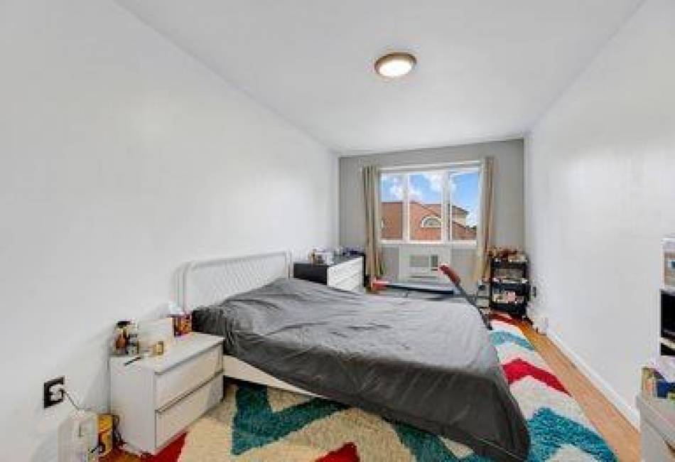 1310 84th Street, Brooklyn, New York 11228, 1 Bedroom Bedrooms, ,1 BathroomBathrooms,Residential,For Sale,84th,492582
