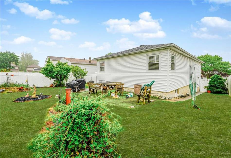 97 Ashland Avenue, Staten Island, New York 10312, 3 Bedrooms Bedrooms, ,2 BathroomsBathrooms,Residential,For Sale,Ashland,492588