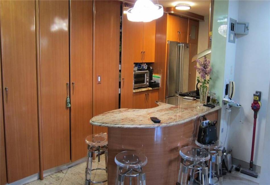 35 Seacoast Terrace, Brooklyn, New York 11235, 1 Bedroom Bedrooms, ,1 BathroomBathrooms,Residential,For Sale,Seacoast,492589