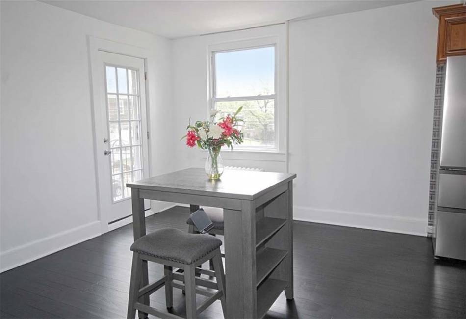 220 Fairview Avenue, Staten Island, New York 10314, ,Residential,For Sale,Fairview,492586