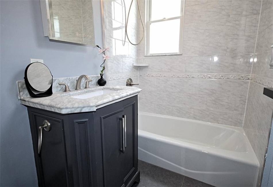 220 Fairview Avenue, Staten Island, New York 10314, ,Residential,For Sale,Fairview,492586