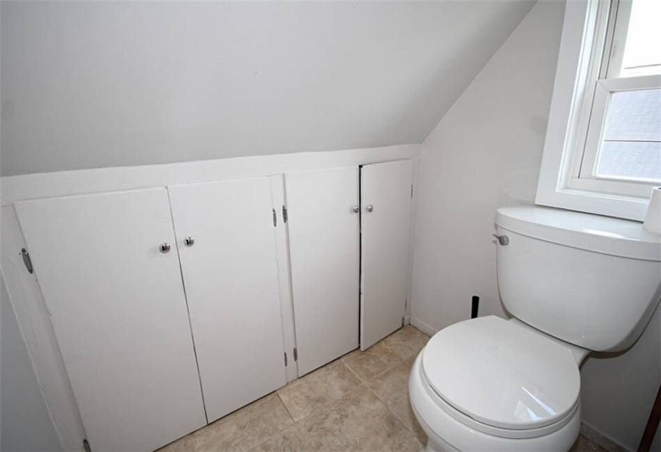 220 Fairview Avenue, Staten Island, New York 10314, ,Residential,For Sale,Fairview,492586