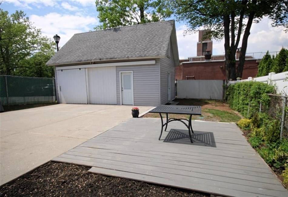 220 Fairview Avenue, Staten Island, New York 10314, ,Residential,For Sale,Fairview,492586