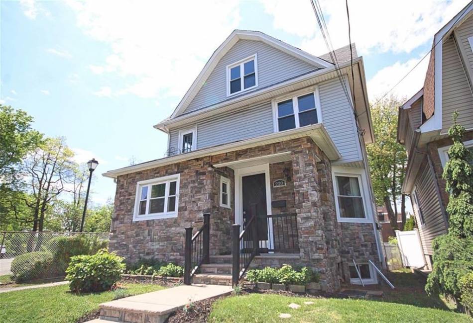 220 Fairview Avenue, Staten Island, New York 10314, ,Residential,For Sale,Fairview,492586