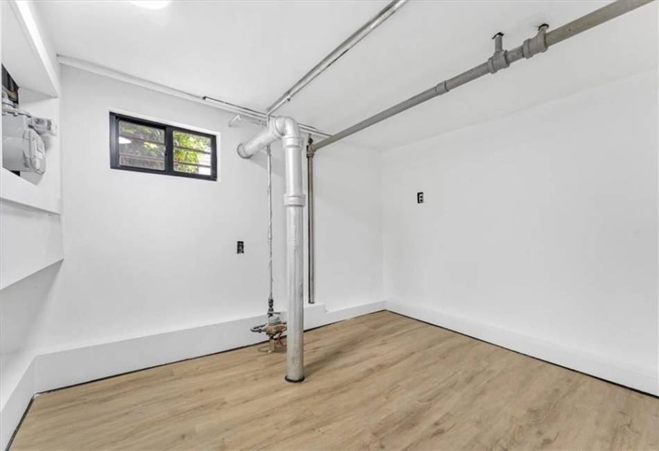 436 51st Street, Brooklyn, New York 11203, 3 Bedrooms Bedrooms, ,3 BathroomsBathrooms,Residential,For Sale,51st,492598