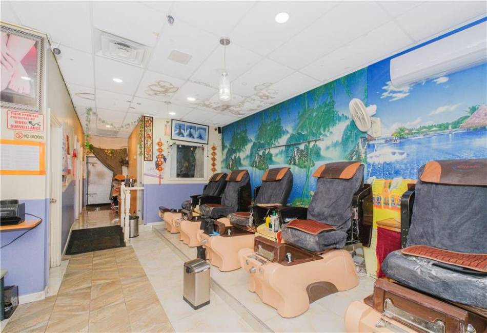 421 New Lots Avenue, Brooklyn, New York 11207, ,Mixed Use,For Sale,New Lots,492601