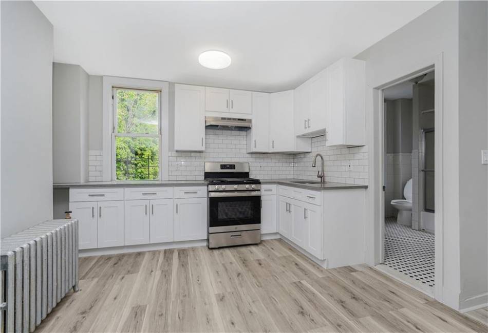 75 Taft Avenue, Staten Island, New York 10301, 6 Bedrooms Bedrooms, ,2 BathroomsBathrooms,Residential,For Sale,Taft,492602