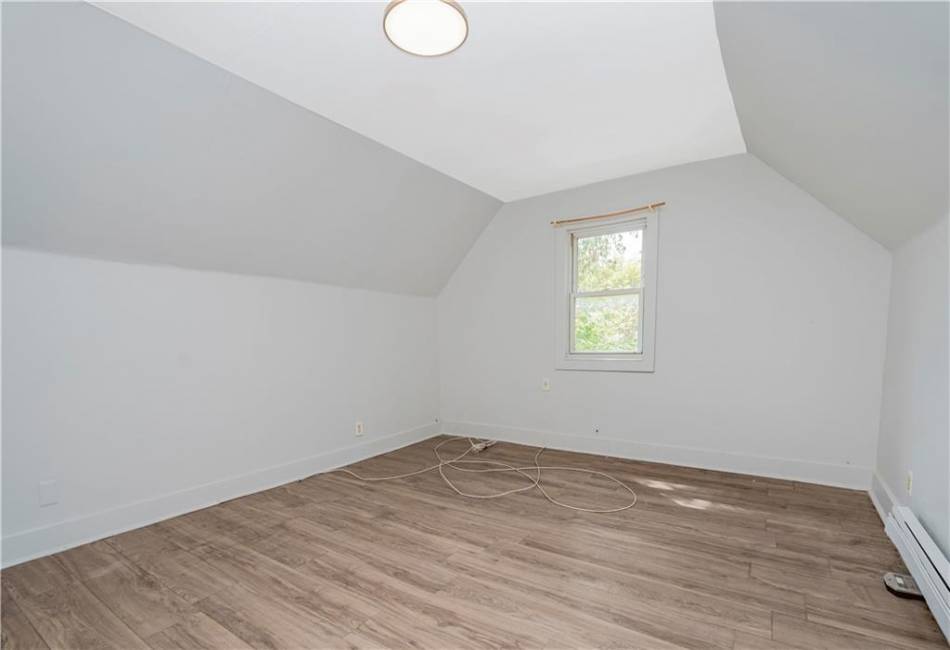 75 Taft Avenue, Staten Island, New York 10301, 6 Bedrooms Bedrooms, ,2 BathroomsBathrooms,Residential,For Sale,Taft,492602