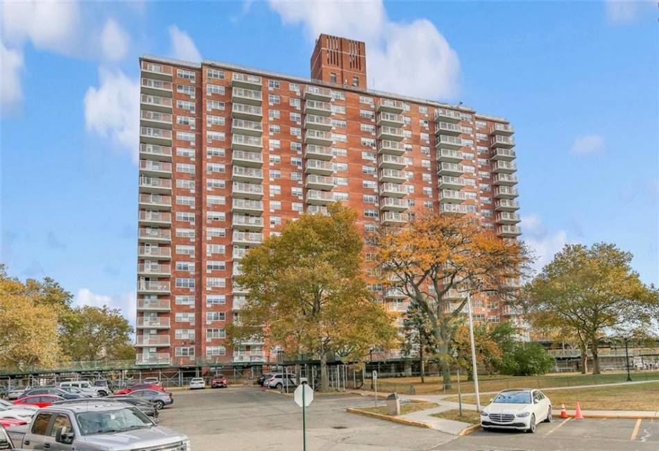 2483 16th Street, Brooklyn, New York 11214, 2 Bedrooms Bedrooms, ,1 BathroomBathrooms,Residential,For Sale,16th,492605