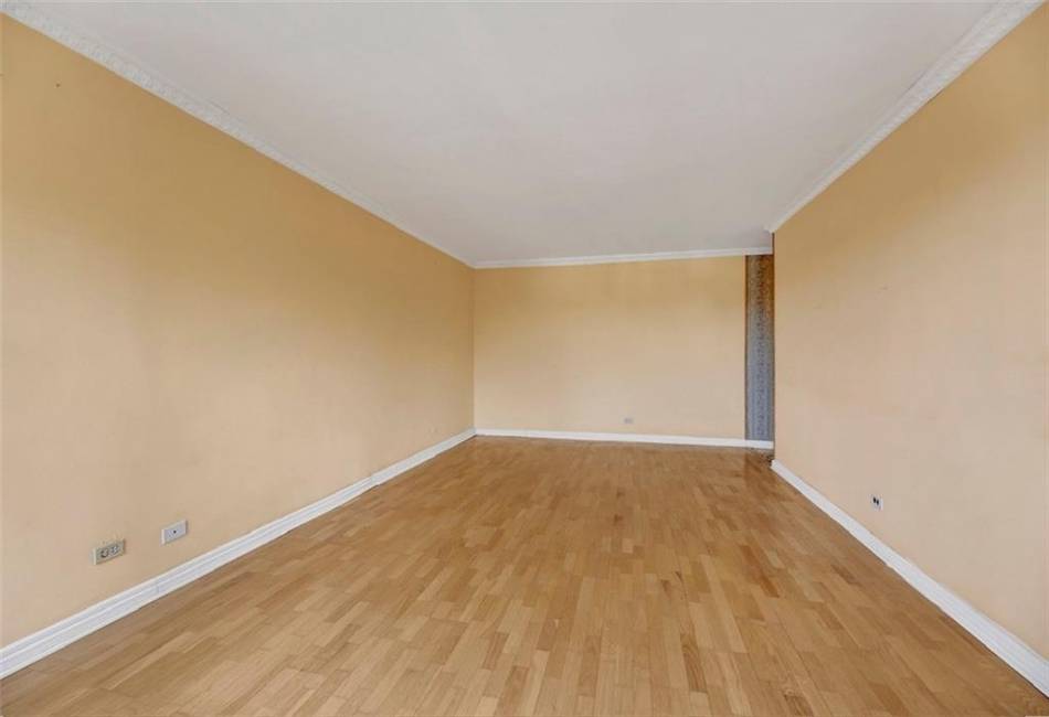 2483 16th Street, Brooklyn, New York 11214, 2 Bedrooms Bedrooms, ,1 BathroomBathrooms,Residential,For Sale,16th,492605
