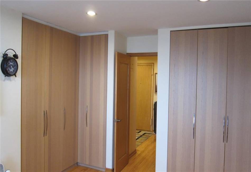 1311 Brightwater Avenue, Brooklyn, New York 11235, 1 Bedroom Bedrooms, ,1 BathroomBathrooms,Residential,For Sale,Brightwater,492606