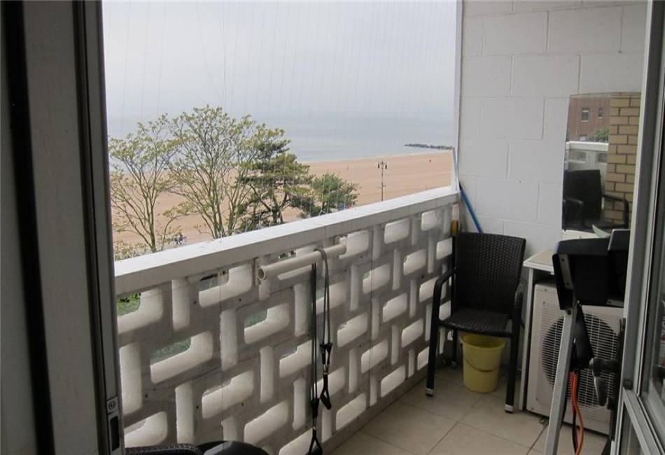 1311 Brightwater Avenue, Brooklyn, New York 11235, 1 Bedroom Bedrooms, ,1 BathroomBathrooms,Residential,For Sale,Brightwater,492606