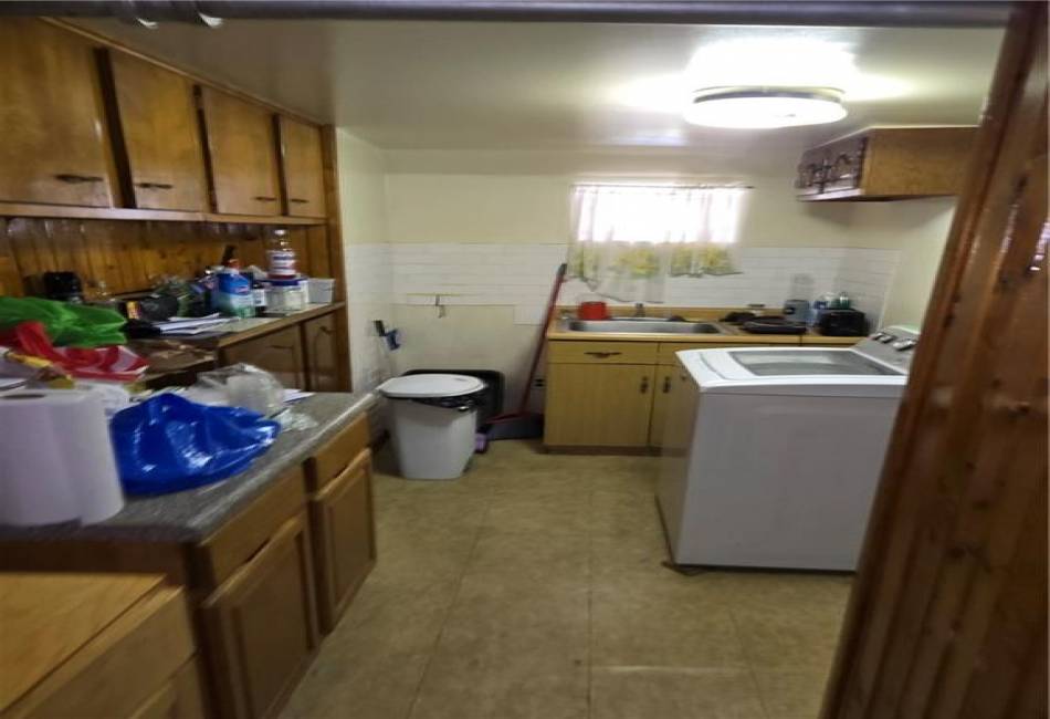 3915 Clarendon Road, Brooklyn, New York 11203, 2 Bedrooms Bedrooms, ,2 BathroomsBathrooms,Residential,For Sale,Clarendon,492612