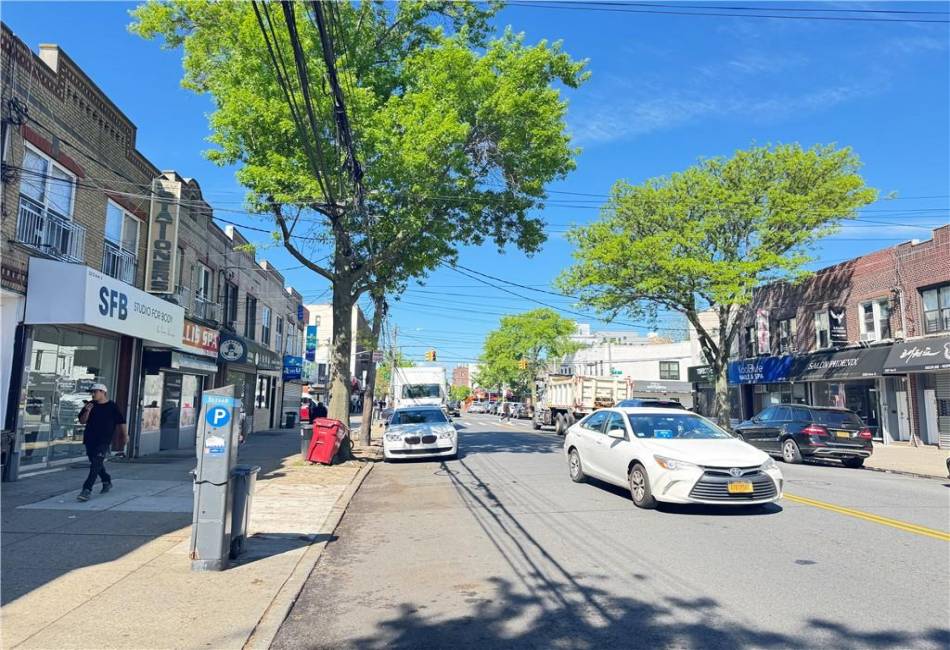 2218 Avenue U, Brooklyn, New York 11229, ,Mixed Use,For Sale,Avenue U,492609