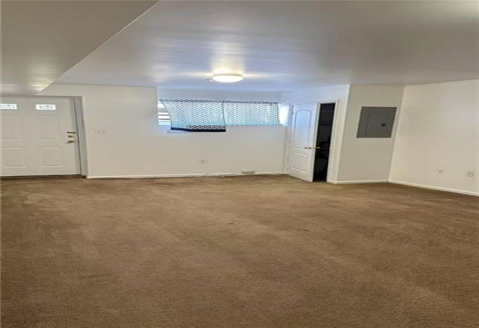 22 Spirit Lane, Staten Island, New York 10303, 3 Bedrooms Bedrooms, ,2 BathroomsBathrooms,Residential,For Sale,Spirit,492613