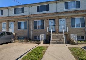 22 Spirit Lane, Staten Island, New York 10303, 3 Bedrooms Bedrooms, ,2 BathroomsBathrooms,Residential,For Sale,Spirit,492613