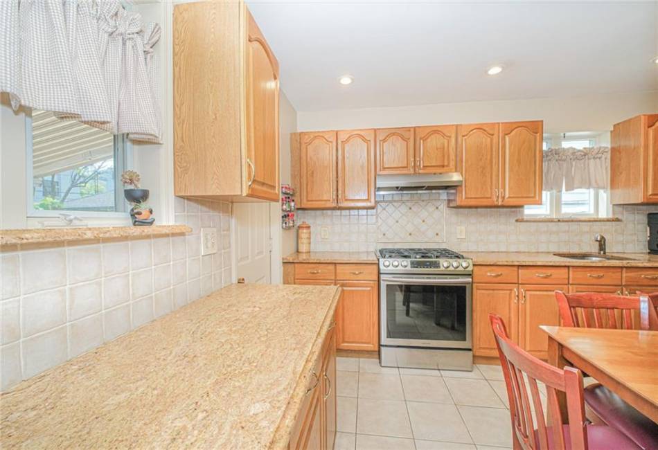 1542 74th Street, Brooklyn, New York 11228, 5 Bedrooms Bedrooms, ,3 BathroomsBathrooms,Residential,For Sale,74th,492597