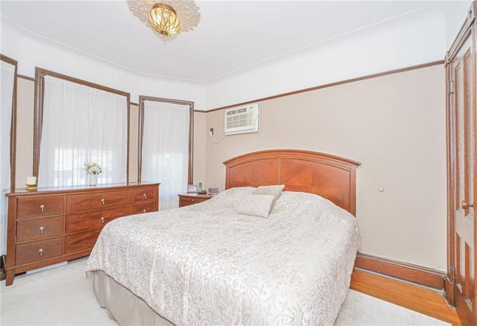 1542 74th Street, Brooklyn, New York 11228, 5 Bedrooms Bedrooms, ,3 BathroomsBathrooms,Residential,For Sale,74th,492597