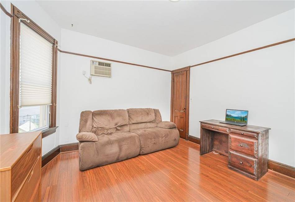 1542 74th Street, Brooklyn, New York 11228, 5 Bedrooms Bedrooms, ,3 BathroomsBathrooms,Residential,For Sale,74th,492597