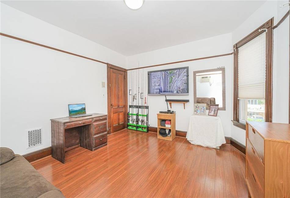 1542 74th Street, Brooklyn, New York 11228, 5 Bedrooms Bedrooms, ,3 BathroomsBathrooms,Residential,For Sale,74th,492597