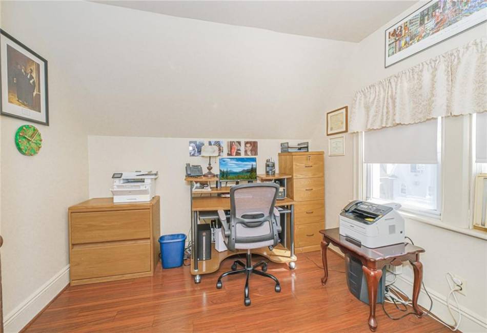 1542 74th Street, Brooklyn, New York 11228, 5 Bedrooms Bedrooms, ,3 BathroomsBathrooms,Residential,For Sale,74th,492597