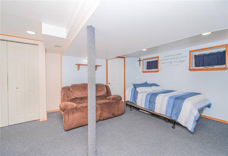 1542 74th Street, Brooklyn, New York 11228, 5 Bedrooms Bedrooms, ,3 BathroomsBathrooms,Residential,For Sale,74th,492597
