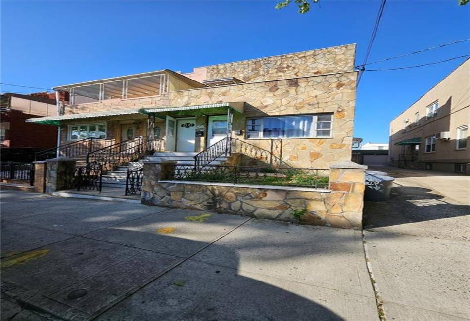 1553 79th Street, Brooklyn, New York 11228, 6 Bedrooms Bedrooms, ,3 BathroomsBathrooms,Residential,For Sale,79th,492614