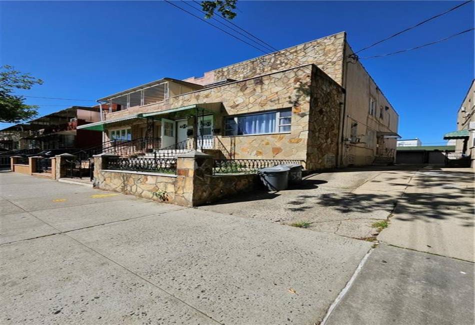 1553 79th Street, Brooklyn, New York 11228, 6 Bedrooms Bedrooms, ,3 BathroomsBathrooms,Residential,For Sale,79th,492614