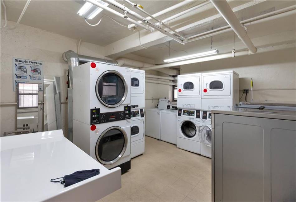 3060 Ocean Avenue, Brooklyn, New York 11235, ,1 BathroomBathrooms,Residential,For Sale,Ocean,490885