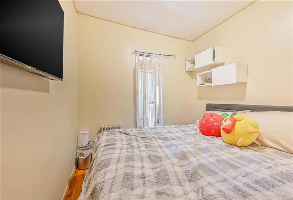 156 10th Street, Brooklyn, New York 11215, 3 Bedrooms Bedrooms, ,2 BathroomsBathrooms,Residential,For Sale,10th,492426