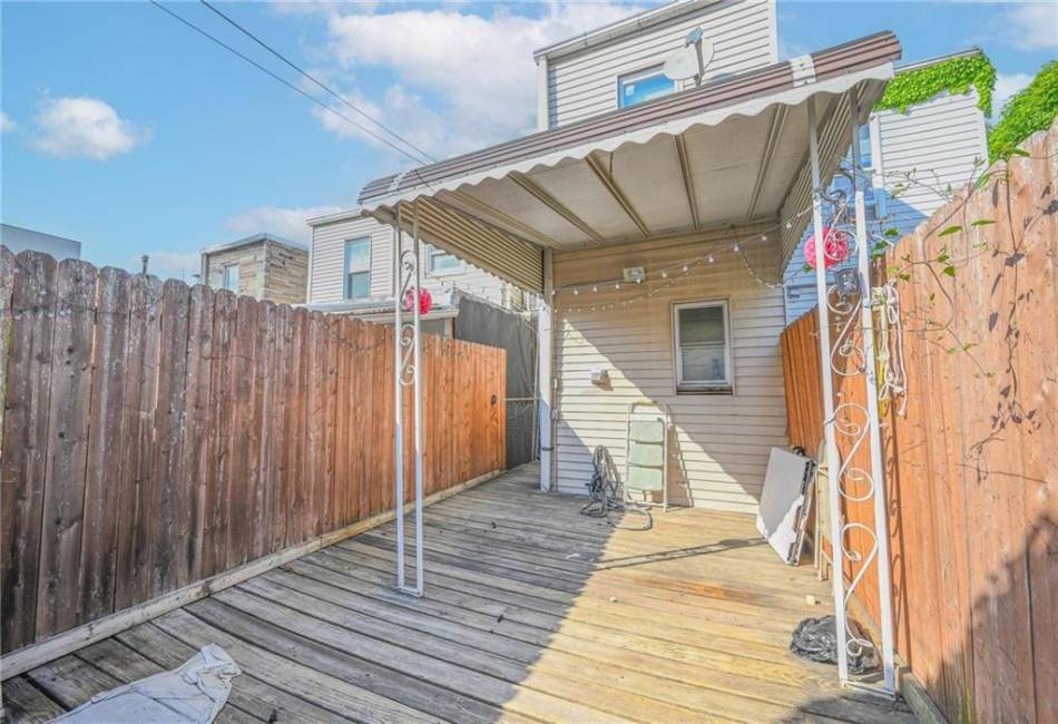 156 10th Street, Brooklyn, New York 11215, 3 Bedrooms Bedrooms, ,2 BathroomsBathrooms,Residential,For Sale,10th,492426
