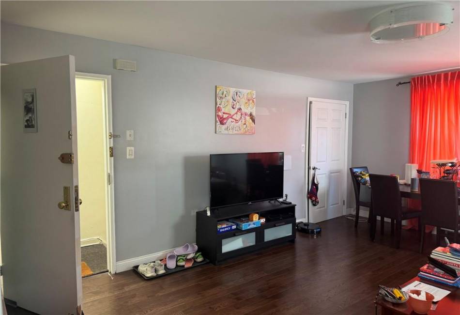 1456 Independence Avenue, Brooklyn, New York 11228, 1 Bedroom Bedrooms, ,1 BathroomBathrooms,Residential,For Sale,Independence,492442