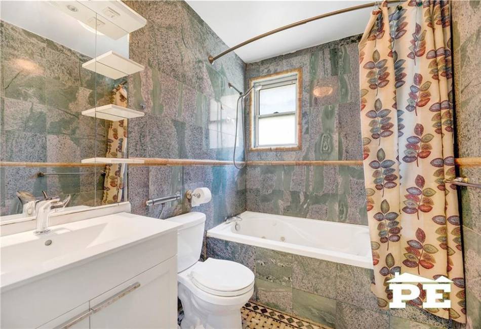 2758 26th Street, Brooklyn, New York 11235, 3 Bedrooms Bedrooms, ,3 BathroomsBathrooms,Residential,For Sale,26th,492519