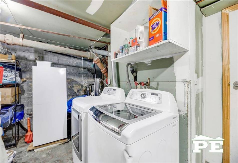 2758 26th Street, Brooklyn, New York 11235, 3 Bedrooms Bedrooms, ,3 BathroomsBathrooms,Residential,For Sale,26th,492519
