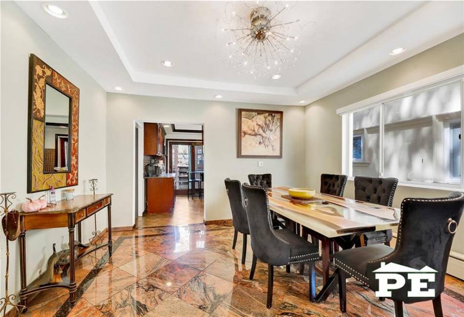 2758 26th Street, Brooklyn, New York 11235, 3 Bedrooms Bedrooms, ,3 BathroomsBathrooms,Residential,For Sale,26th,492519