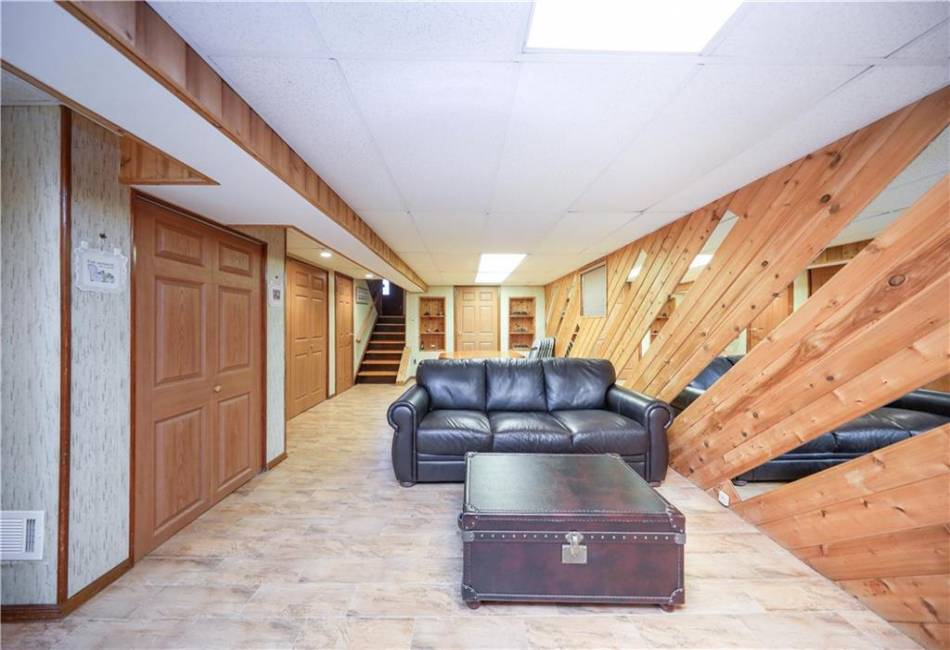43 Winchester Avenue, Staten Island, New York 10312, 3 Bedrooms Bedrooms, ,2 BathroomsBathrooms,Residential,For Sale,Winchester,492565