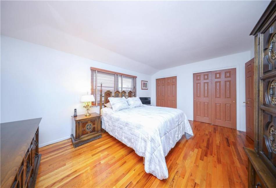 43 Winchester Avenue, Staten Island, New York 10312, 3 Bedrooms Bedrooms, ,2 BathroomsBathrooms,Residential,For Sale,Winchester,492565
