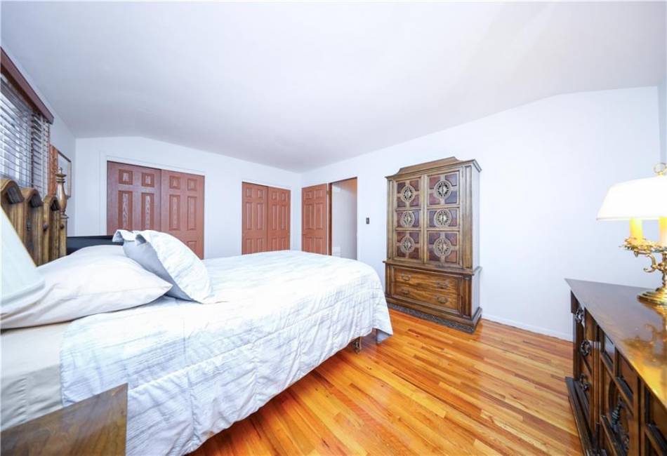 43 Winchester Avenue, Staten Island, New York 10312, 3 Bedrooms Bedrooms, ,2 BathroomsBathrooms,Residential,For Sale,Winchester,492565