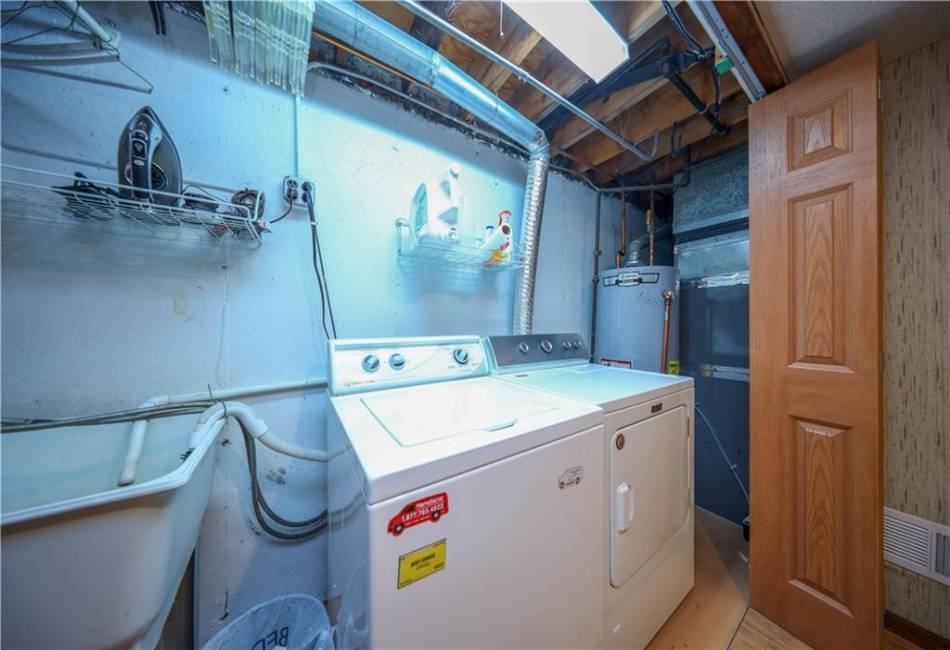 43 Winchester Avenue, Staten Island, New York 10312, 3 Bedrooms Bedrooms, ,2 BathroomsBathrooms,Residential,For Sale,Winchester,492565