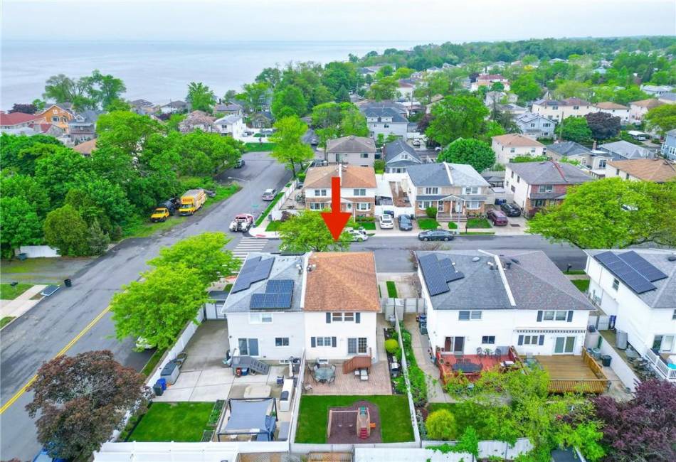 43 Winchester Avenue, Staten Island, New York 10312, 3 Bedrooms Bedrooms, ,2 BathroomsBathrooms,Residential,For Sale,Winchester,492565