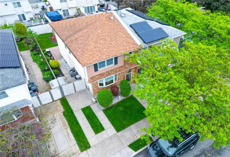 43 Winchester Avenue, Staten Island, New York 10312, 3 Bedrooms Bedrooms, ,2 BathroomsBathrooms,Residential,For Sale,Winchester,492565