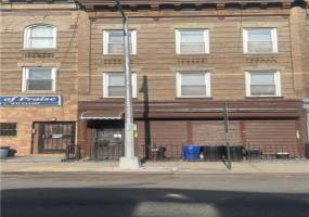 176 Utica Avenue, Brooklyn, New York 11213, ,3 BathroomsBathrooms,Residential,For Sale,Utica,492624