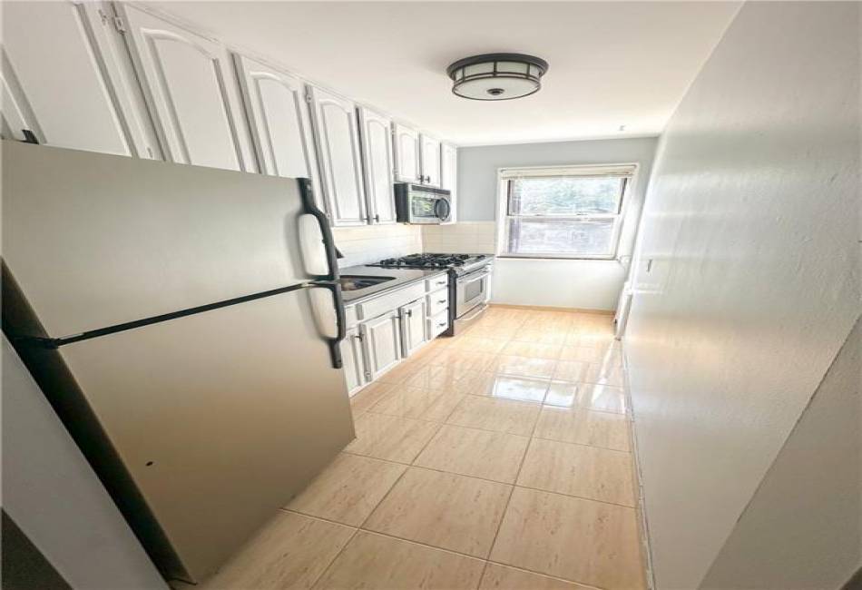 8988 15th Avenue, Brooklyn, New York 11228, 1 Bedroom Bedrooms, ,1 BathroomBathrooms,Residential,For Sale,15th,489616