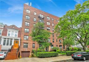 202 Seeley Street, Brooklyn, New York 11218, 2 Bedrooms Bedrooms, ,1 BathroomBathrooms,Residential,For Sale,Seeley,491089