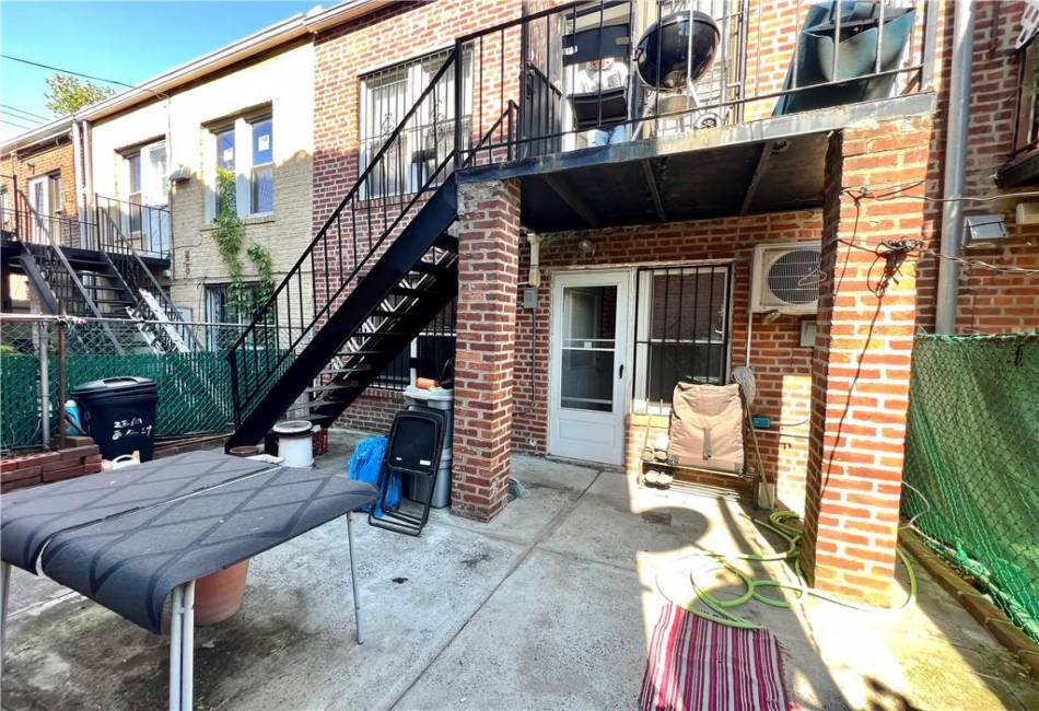 2210 12th Street, Brooklyn, New York 11229, 3 Bedrooms Bedrooms, ,2 BathroomsBathrooms,Residential,For Sale,12th,492501
