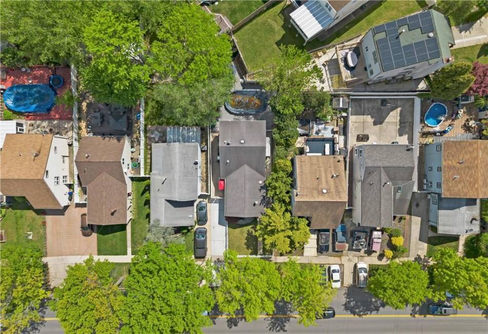 1182 Arthur Kill Road, Staten Island, New York 10312, 3 Bedrooms Bedrooms, ,2 BathroomsBathrooms,Residential,For Sale,Arthur Kill,492616