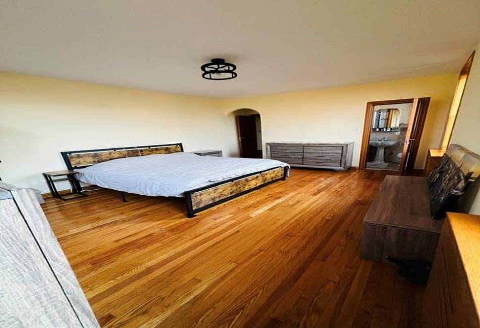 1900 Quentin Road, Brooklyn, New York 11229, 2 Bedrooms Bedrooms, ,1.75 BathroomsBathrooms,Residential,For Sale,Quentin,492631
