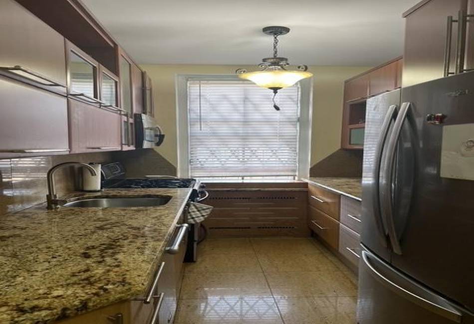1900 Quentin Road, Brooklyn, New York 11229, 2 Bedrooms Bedrooms, ,1.75 BathroomsBathrooms,Residential,For Sale,Quentin,492631